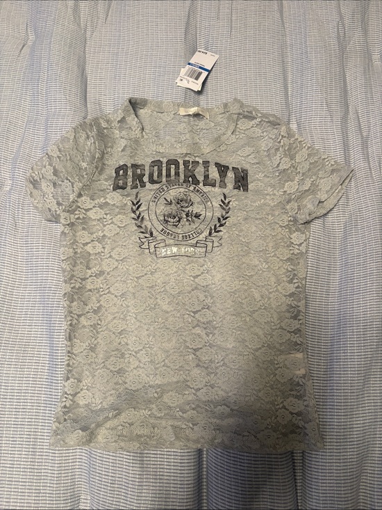 Ultra Flirt Tops - Ultra Flirt Gray Lace Brooklyn Short Sleeve Tee
